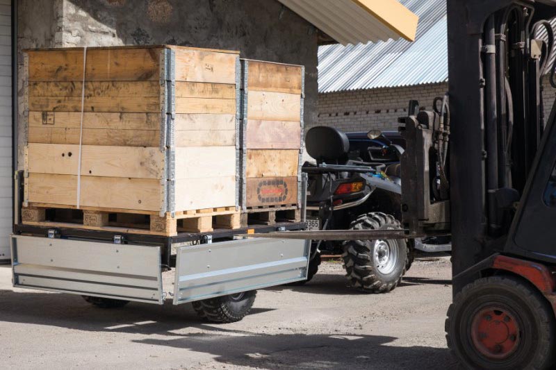 Anhaenger IB165 07
